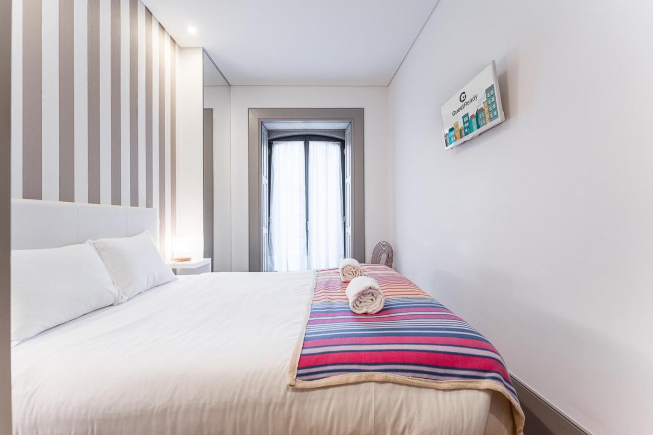 Guestready - Graffiti Dreams In Central Porto Luaran gambar